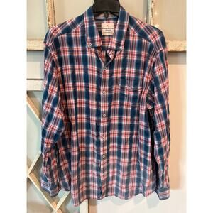Tommy Bahama size XL plaid cotton button down shirt